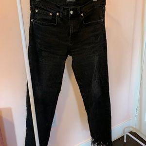 Zara chewed hem black jeans